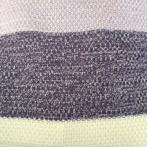 Turtleneck sweater NWT - Picture 4 of 4